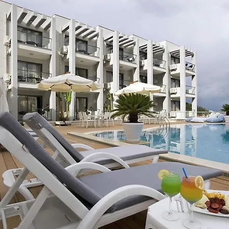 Hotel apartamentowy Kondo Suites Çeşme