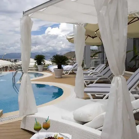 Kondo Suites Hotel apartamentowy 4*