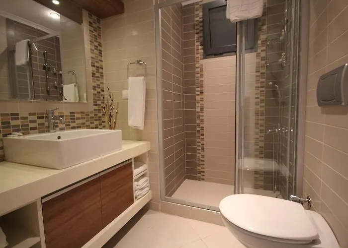 Kondo Suites Apartmanhotel 4*