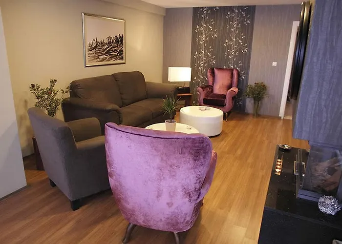 Kondo Suites Apartmanhotel